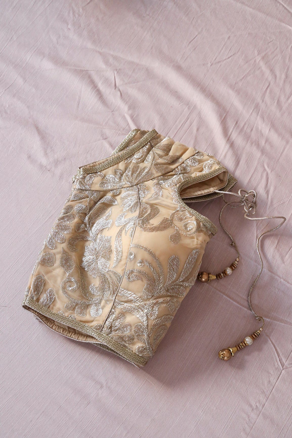 AIzaSyBcstauz-XMPRhEY21AUzeo032pxrXB5Ug - Beige Zari Embroidery Net Stitched Blouse