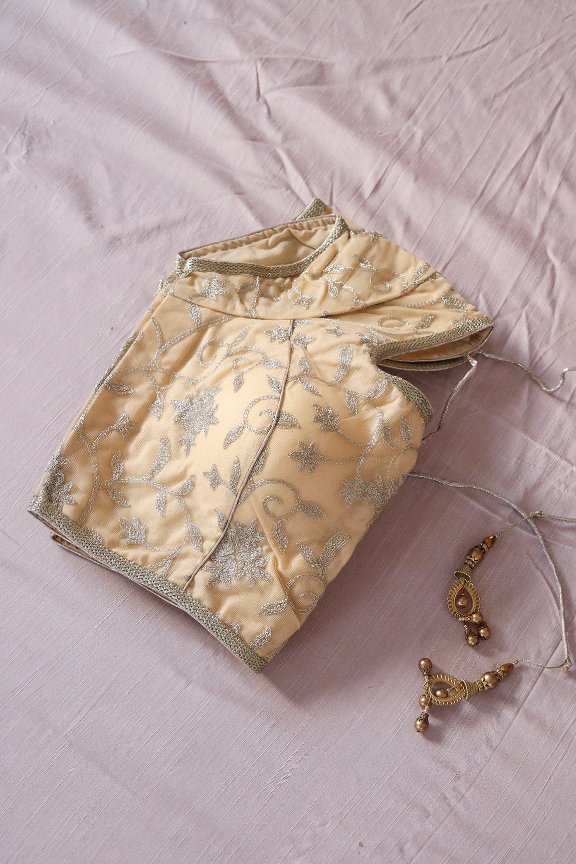 AIzaSyBcstauz-XMPRhEY21AUzeo032pxrXB5Ug - Beige Zari Embroidery Net Stitched Blouse