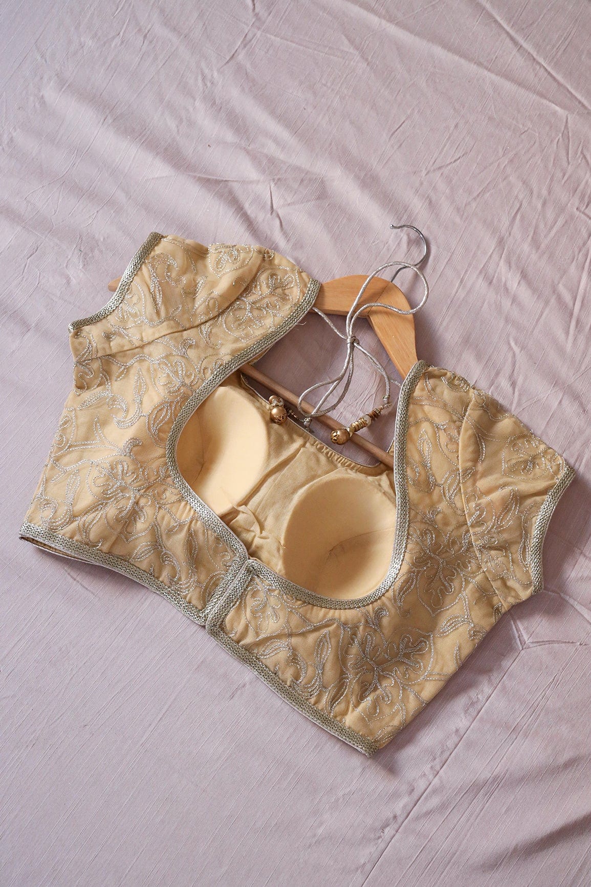 AIzaSyBcstauz-XMPRhEY21AUzeo032pxrXB5Ug - Beige Zari Embroidery Net Stitched Blouse