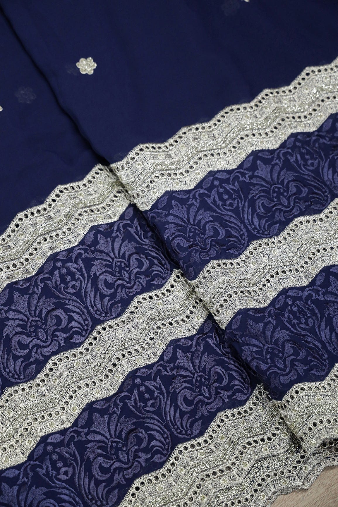 AIzaSyBcstauz-XMPRhEY21AUzeo032pxrXB5Ug - Big Width''56'' Blue Thread With Zari Ethnic Embroidery Work On Navy Blue Georgette Fabric With Border