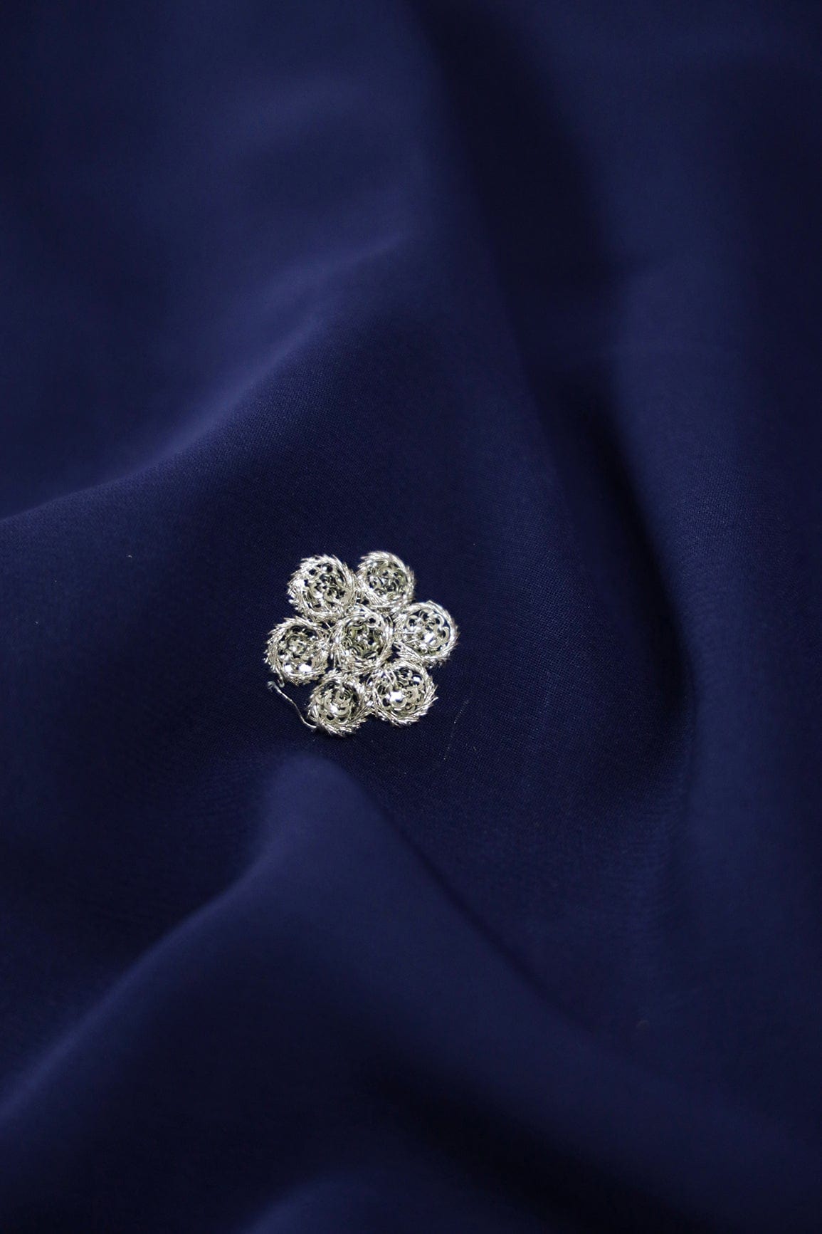 AIzaSyBcstauz-XMPRhEY21AUzeo032pxrXB5Ug - Big Width''56'' Blue Thread With Zari Ethnic Embroidery Work On Navy Blue Georgette Fabric With Border