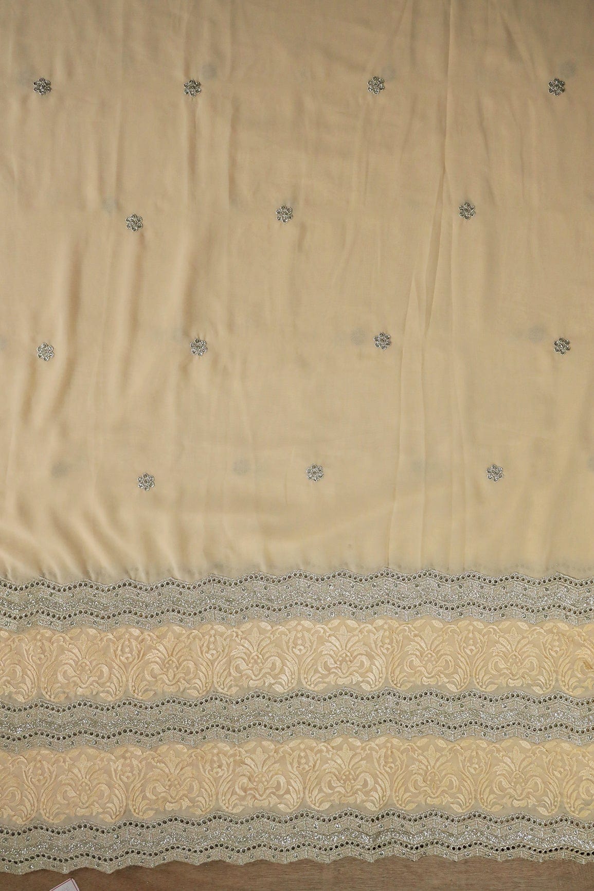 AIzaSyBcstauz-XMPRhEY21AUzeo032pxrXB5Ug - Big Width''56'' Cream Thread With Zari Ethnic Embroidery Work On Cream Georgette Fabric With Border