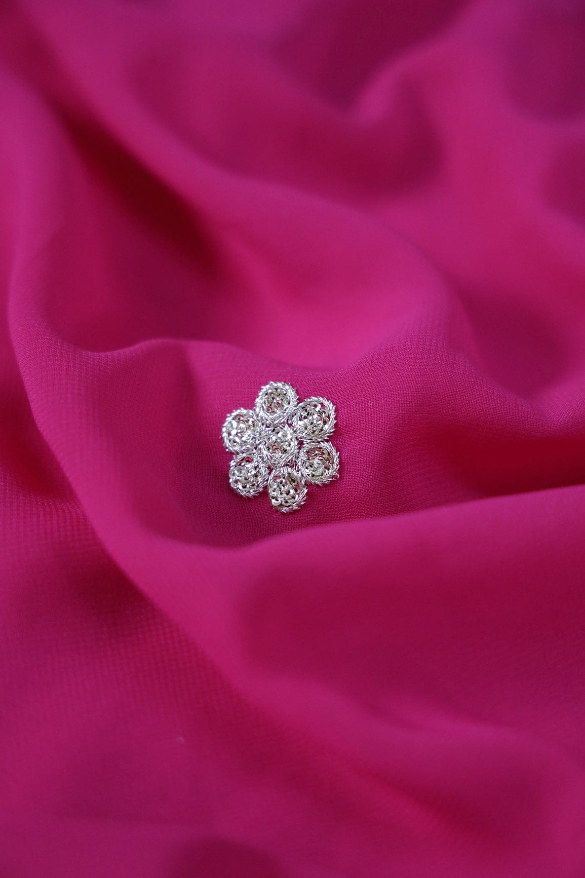 AIzaSyBcstauz-XMPRhEY21AUzeo032pxrXB5Ug - Big Width''56'' Fuchsia Thread With Zari Ethnic Embroidery Work On Fuchsia Georgette Fabric With Border