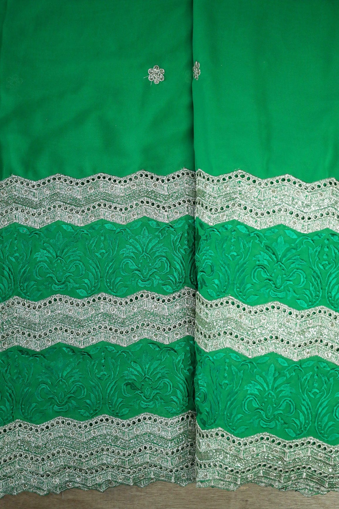 AIzaSyBcstauz-XMPRhEY21AUzeo032pxrXB5Ug - Big Width''56'' Green Thread With Zari Ethnic Embroidery Work On Green Georgette Fabric With Border