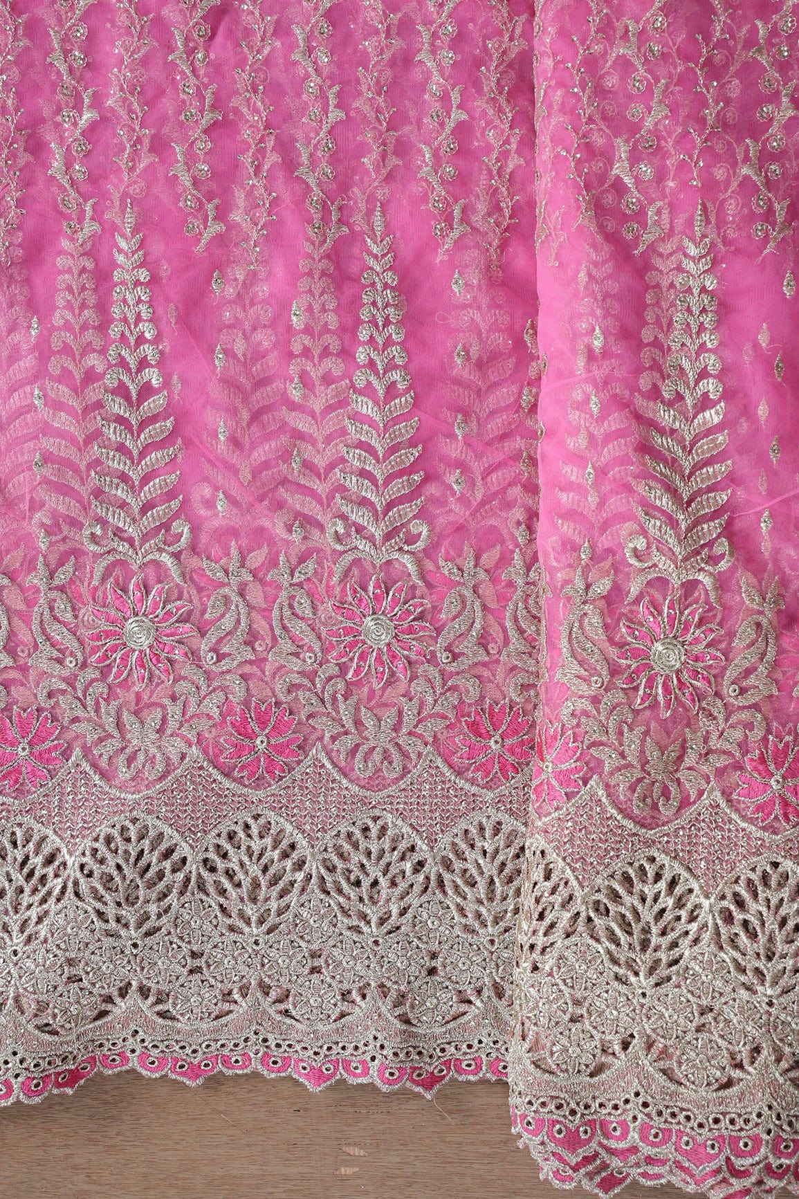 AIzaSyBcstauz-XMPRhEY21AUzeo032pxrXB5Ug - Big Width''56'' Pink Thread With Zari Traditional Embroidery Work On Pink Soft Net Fabric With Border