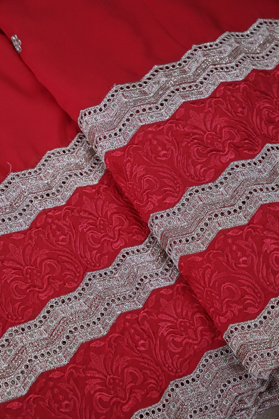 AIzaSyBcstauz-XMPRhEY21AUzeo032pxrXB5Ug - Big Width''56'' Red Thread With Zari Ethnic Embroidery Work On Red Georgette Fabric With Border