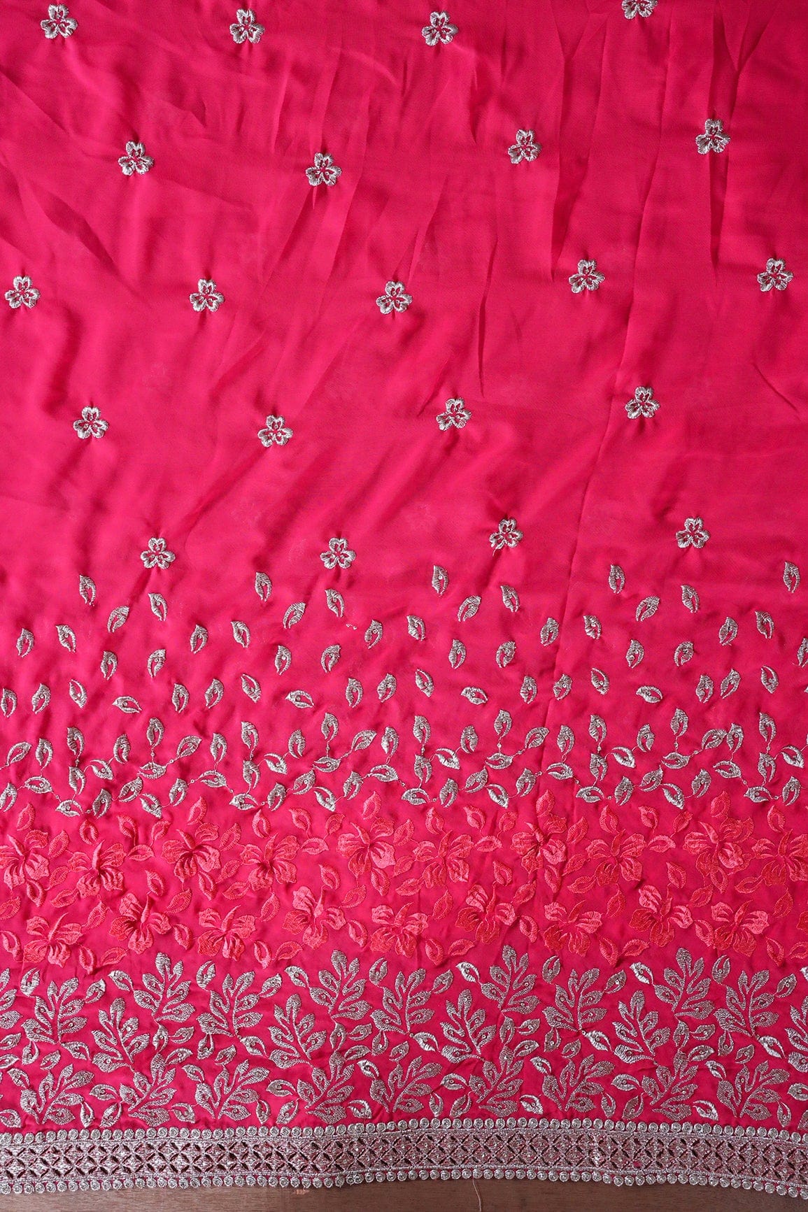 AIzaSyBcstauz-XMPRhEY21AUzeo032pxrXB5Ug - Big Width''56'' Silver Zari Leafy Embroidery Work On Gajri Georgette Fabric With Border