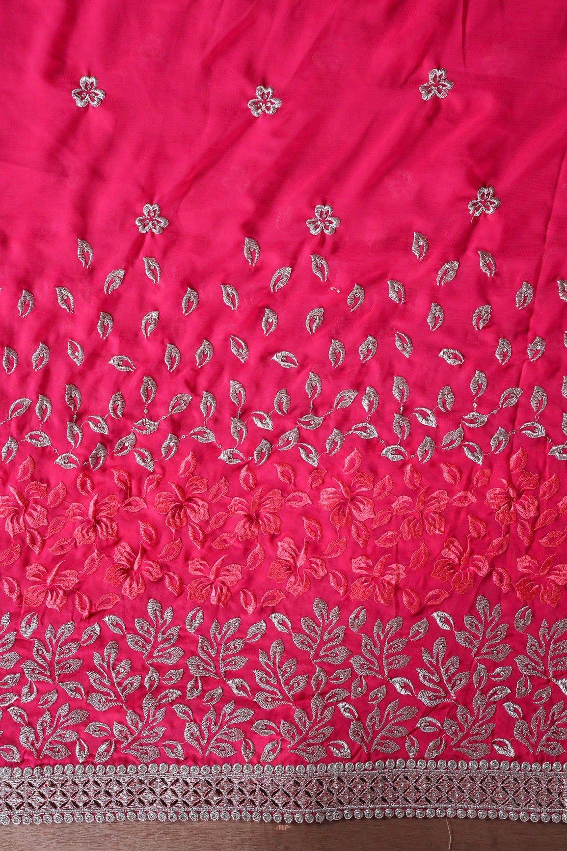 AIzaSyBcstauz-XMPRhEY21AUzeo032pxrXB5Ug - Big Width''56'' Silver Zari Leafy Embroidery Work On Gajri Georgette Fabric With Border