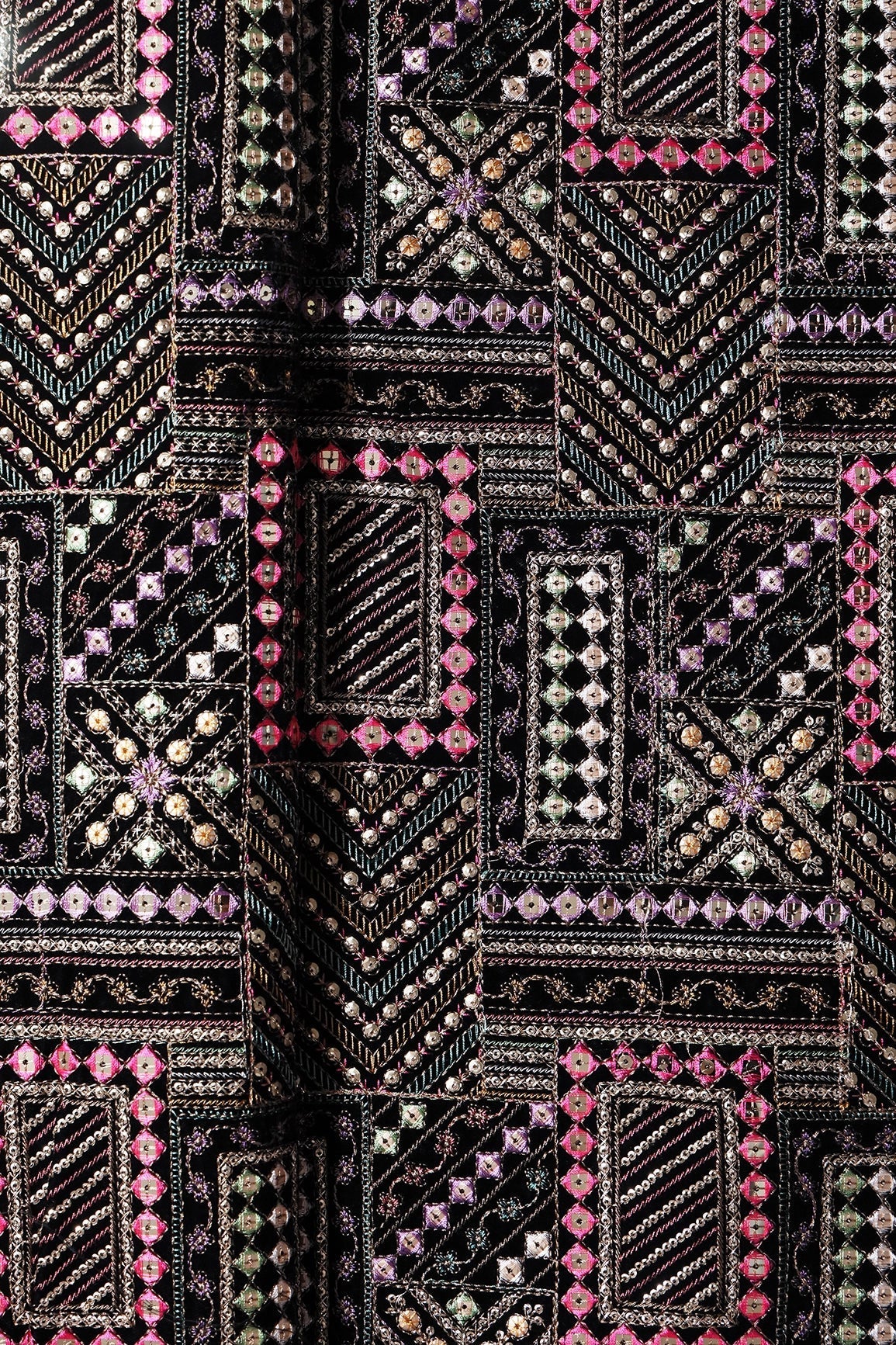 AIzaSyBcstauz-XMPRhEY21AUzeo032pxrXB5Ug - Black And Lilac Purple Unstitched Lehenga Set Fabric (3 Piece)