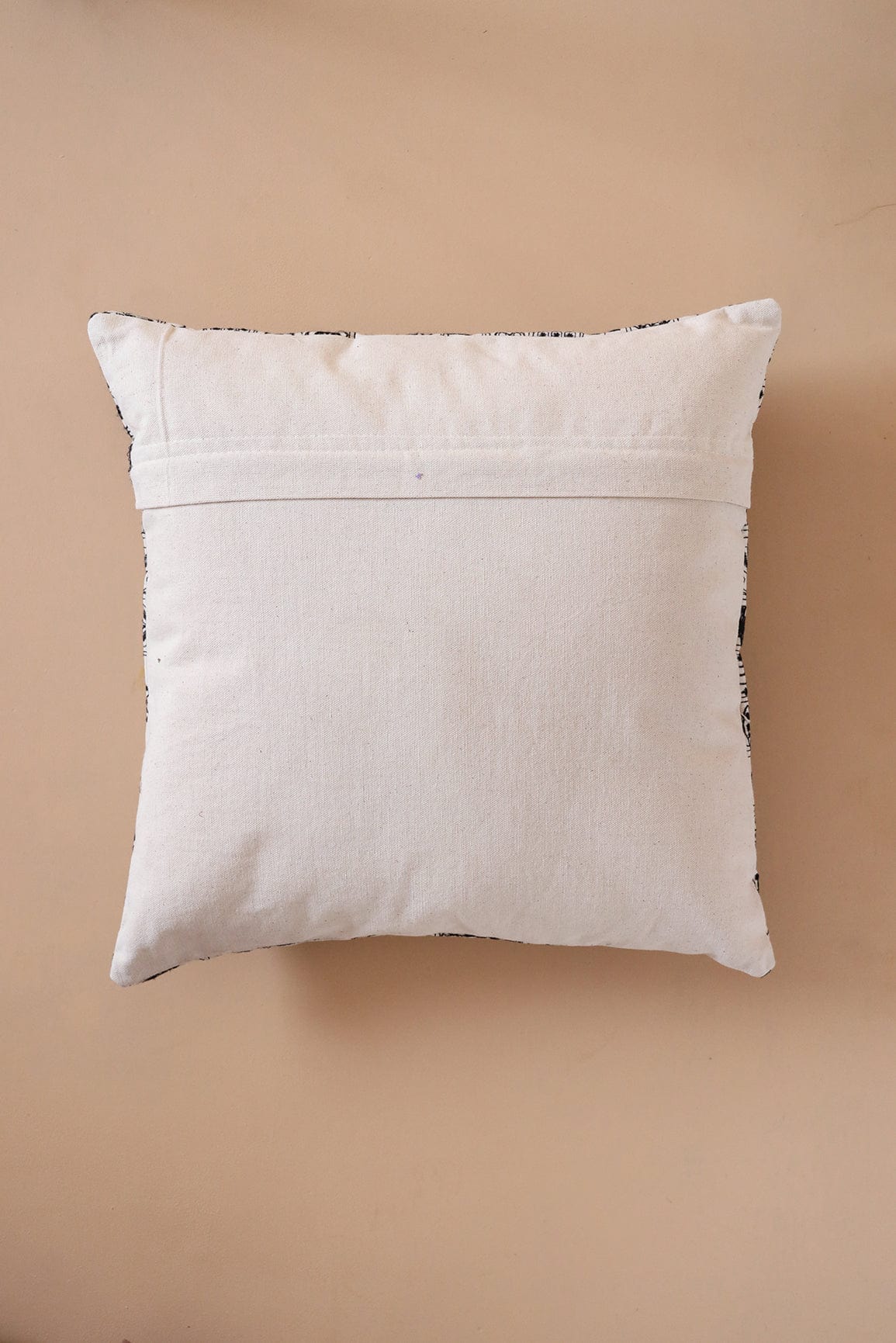 AIzaSyBcstauz-XMPRhEY21AUzeo032pxrXB5Ug - Black Cultural Embroidery on off white cotton Cushion Cover (16*16 inches)