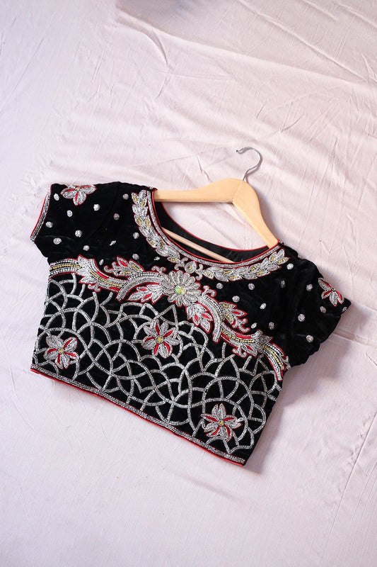 AIzaSyBcstauz-XMPRhEY21AUzeo032pxrXB5Ug - Black Hand Work Embroidery Velvet Stitched Blouse