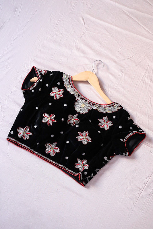 AIzaSyBcstauz-XMPRhEY21AUzeo032pxrXB5Ug - Black Hand Work Embroidery Velvet Stitched Blouse