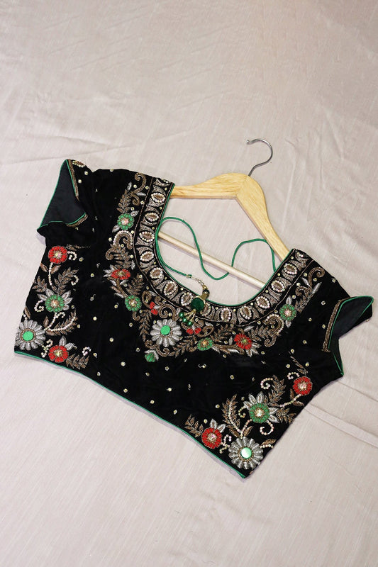 AIzaSyBcstauz-XMPRhEY21AUzeo032pxrXB5Ug - Black Hand Work Embroidery Velvet Stitched Blouse