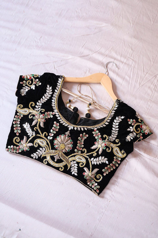 AIzaSyBcstauz-XMPRhEY21AUzeo032pxrXB5Ug - Black Hand Work Embroidery Velvet Stitched Blouse
