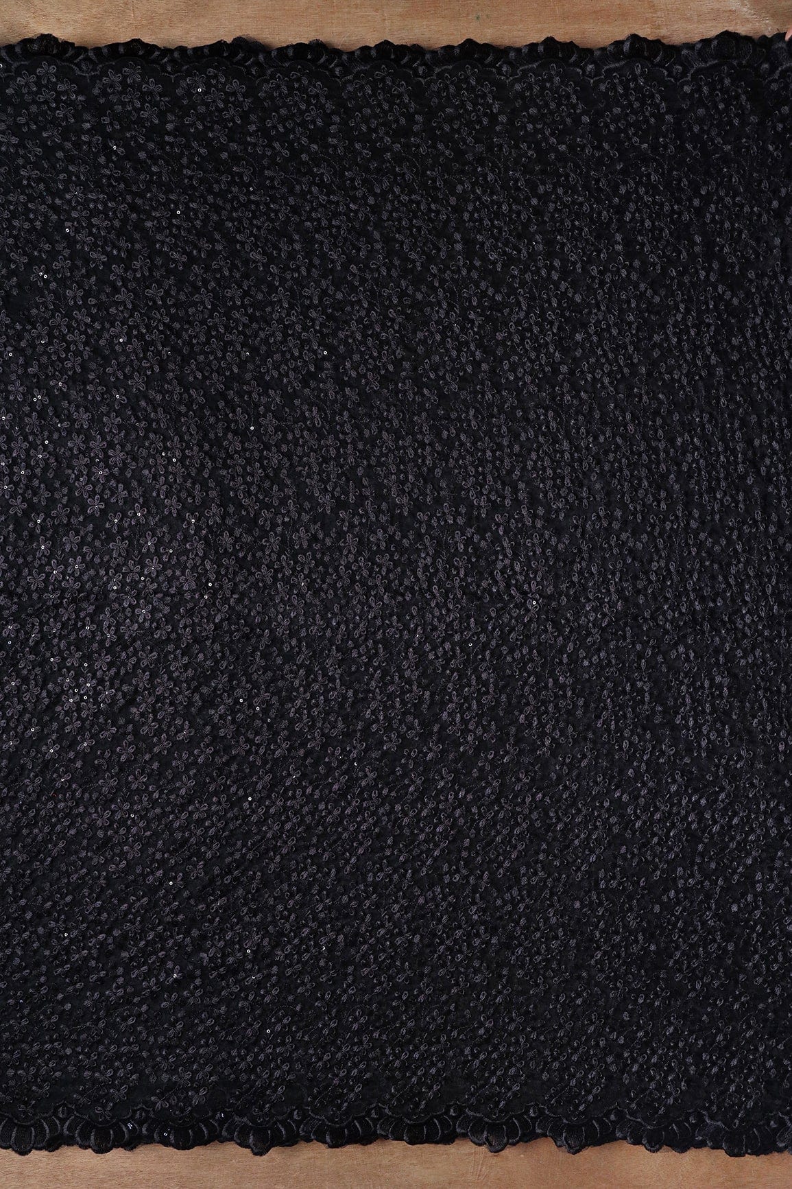 AIzaSyBcstauz-XMPRhEY21AUzeo032pxrXB5Ug - Black Thread Heavy Floral Embroidery On Black Soft Net Fabric With Border