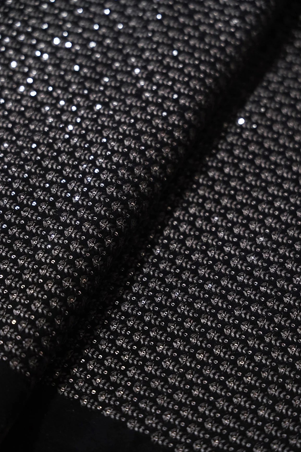 AIzaSyBcstauz-XMPRhEY21AUzeo032pxrXB5Ug - Black Thread With Sequins Small Floral Embroidery Work On Black Velvet Fabric