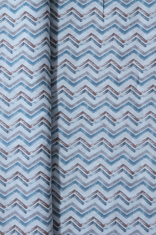 AIzaSyBcstauz-XMPRhEY21AUzeo032pxrXB5Ug - Blue And Brown Chevron Print On Pastel Blue Viscose Chanderi Silk Fabric