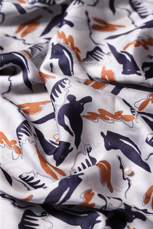 AIzaSyBcstauz-XMPRhEY21AUzeo032pxrXB5Ug - Blue and White Abstract Pattern Digital Print On Georgette Satin Fabric