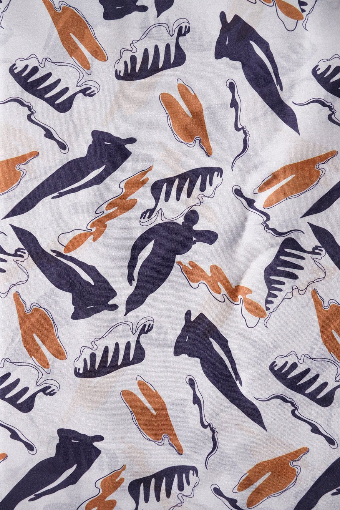 AIzaSyBcstauz-XMPRhEY21AUzeo032pxrXB5Ug - Blue and White Abstract Pattern Digital Print On Georgette Satin Fabric