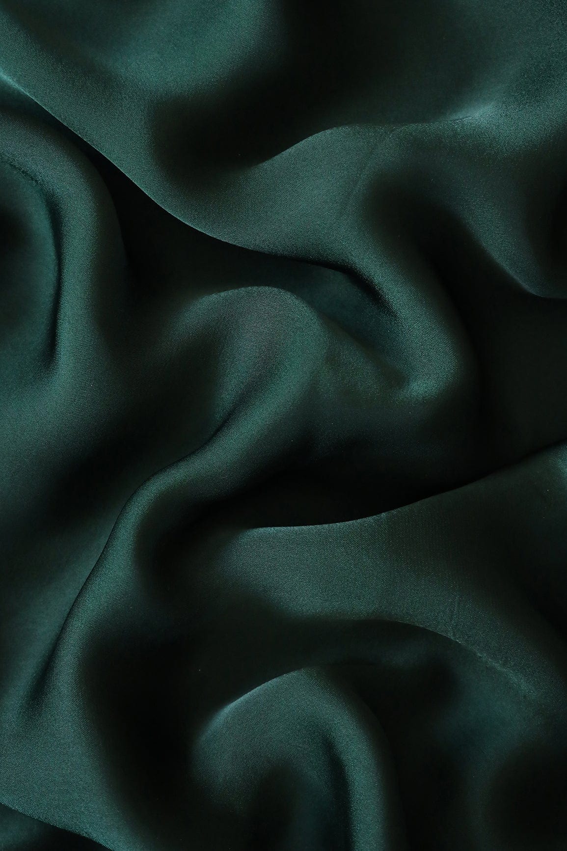 AIzaSyBcstauz-XMPRhEY21AUzeo032pxrXB5Ug - Bottle Green Dyed Georgette Satin Fabric