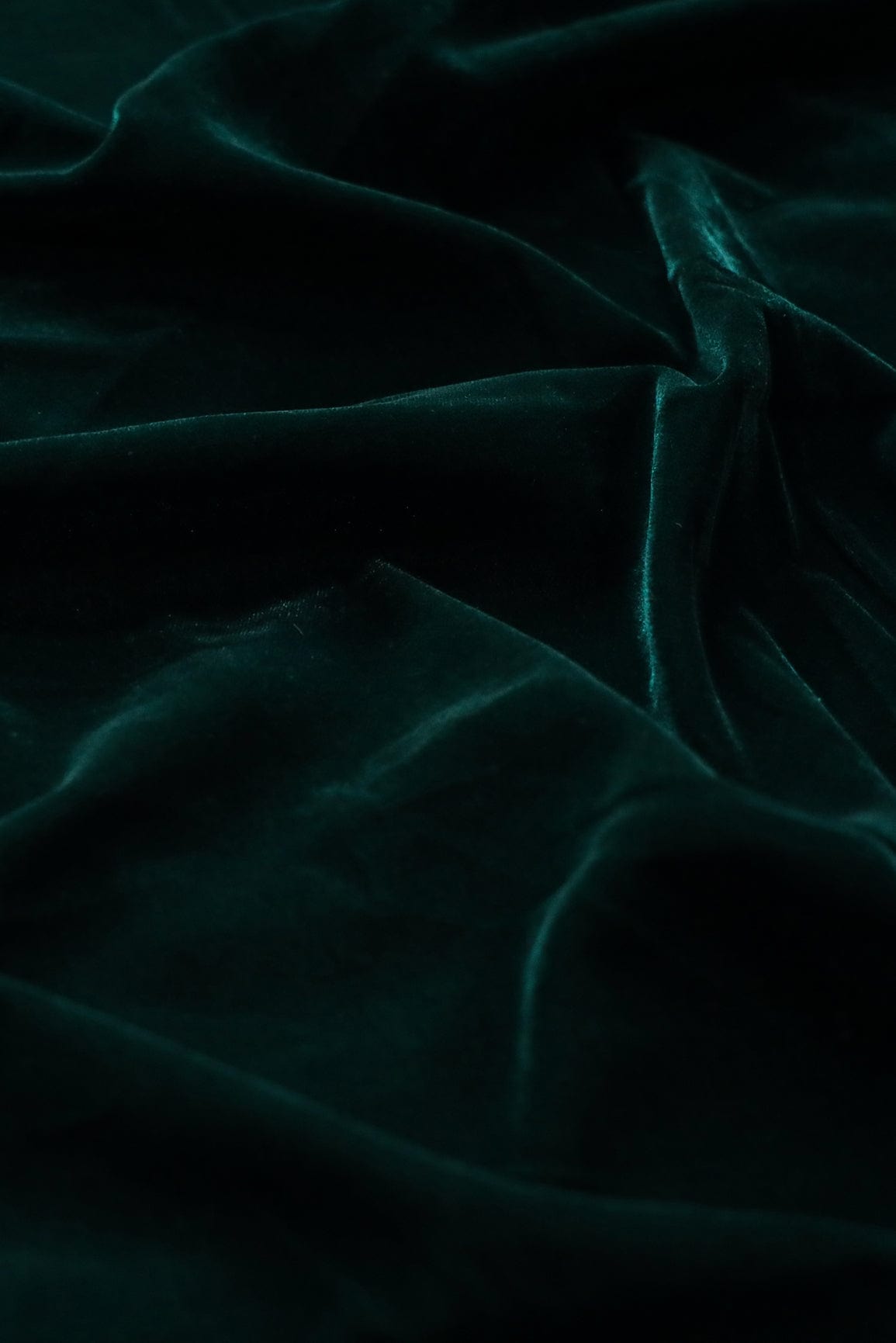 AIzaSyBcstauz-XMPRhEY21AUzeo032pxrXB5Ug - Bottle Green Micro Velvet 9000