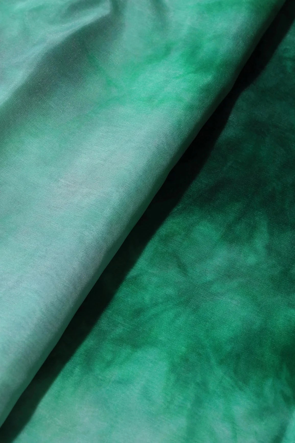 AIzaSyBcstauz-XMPRhEY21AUzeo032pxrXB5Ug - Bottle Green Tie & Dye Shibori Print On Organza Fabric