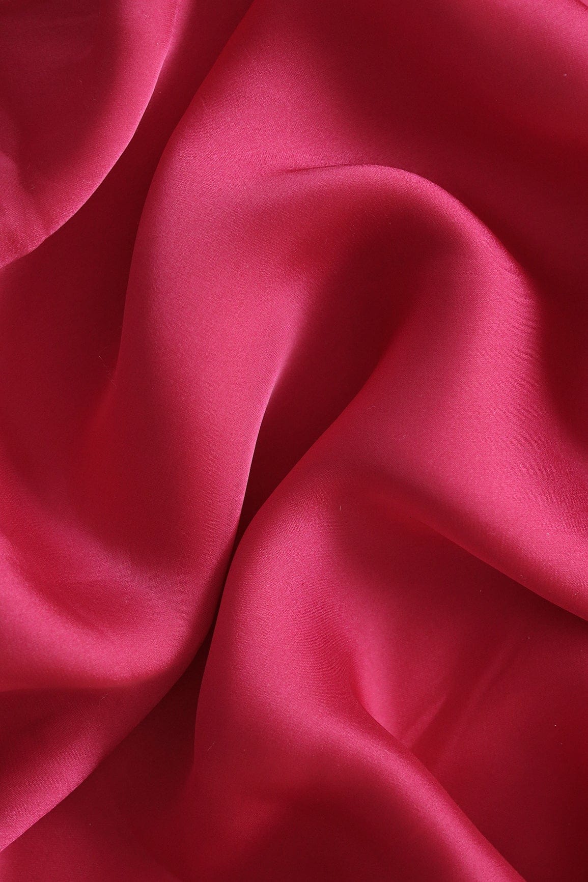 AIzaSyBcstauz-XMPRhEY21AUzeo032pxrXB5Ug - Cerise Pink Dyed Georgette Satin Fabric