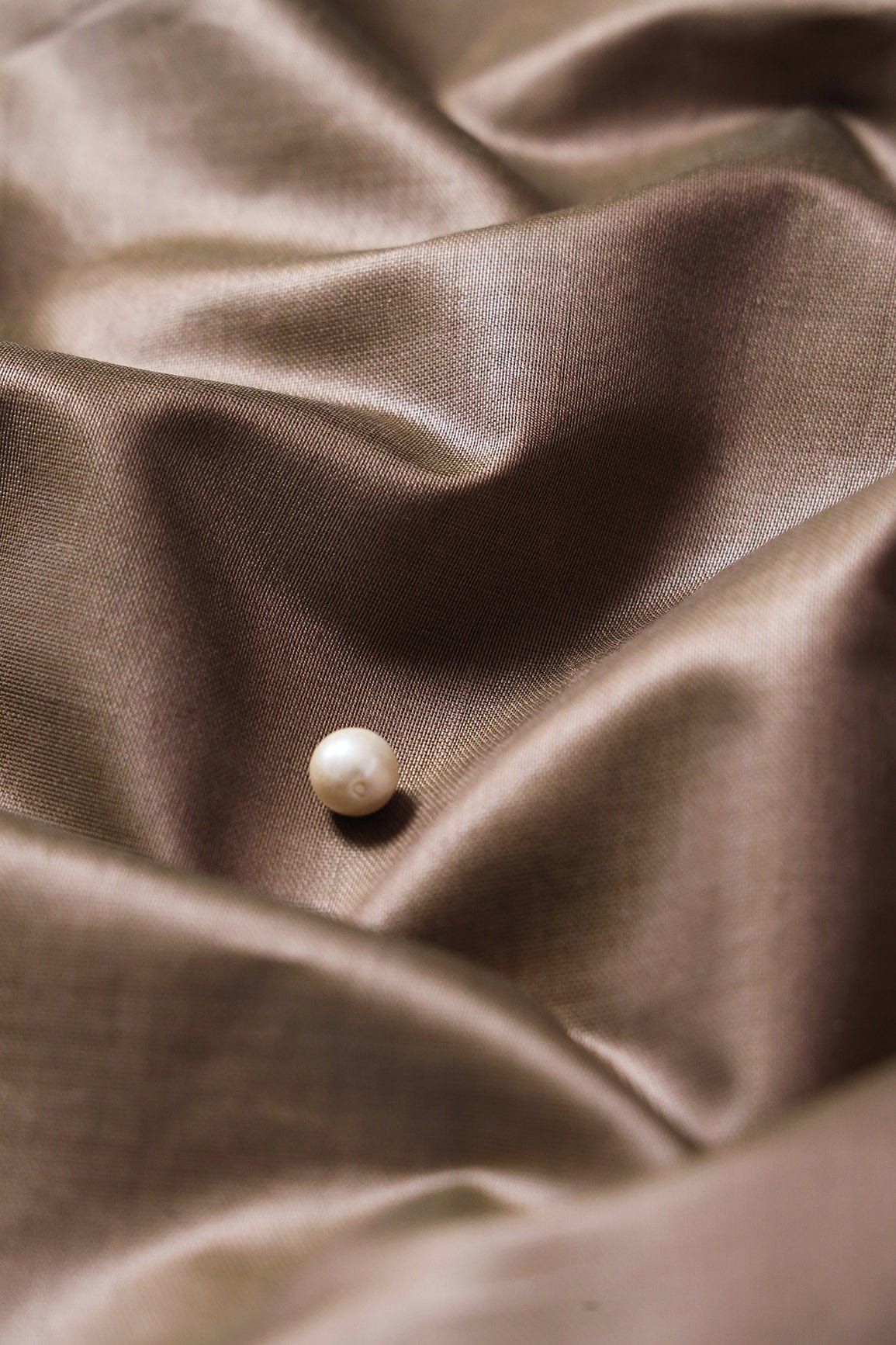 AIzaSyBcstauz-XMPRhEY21AUzeo032pxrXB5Ug - Coco Brown Dyed Viscose Chanderi Silk Fabric