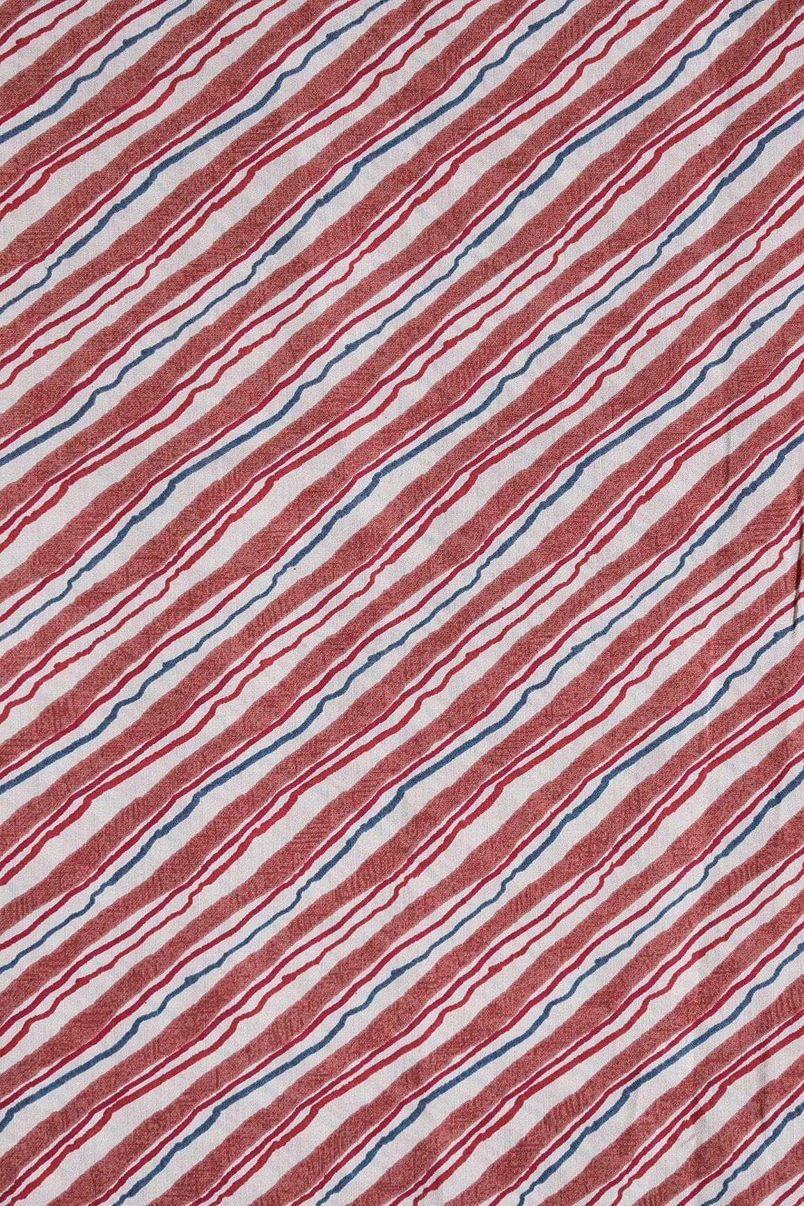 AIzaSyBcstauz-XMPRhEY21AUzeo032pxrXB5Ug - Cream And Brown Viscose Chanderi Silk Unstitched Suit (2 Piece)