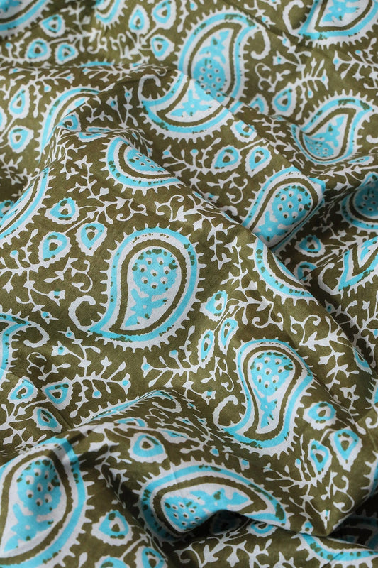 AIzaSyBcstauz-XMPRhEY21AUzeo032pxrXB5Ug - Dark Olive And Sky Blue Paisley Pattern Print On Pure Cotton Fabric