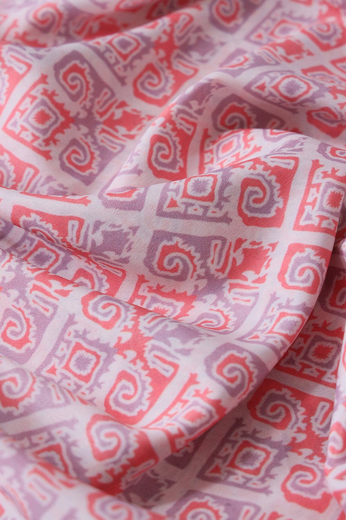 AIzaSyBcstauz-XMPRhEY21AUzeo032pxrXB5Ug - Dark Peach And Lavender Geometric Pattern Digital Print On French Crepe Fabric