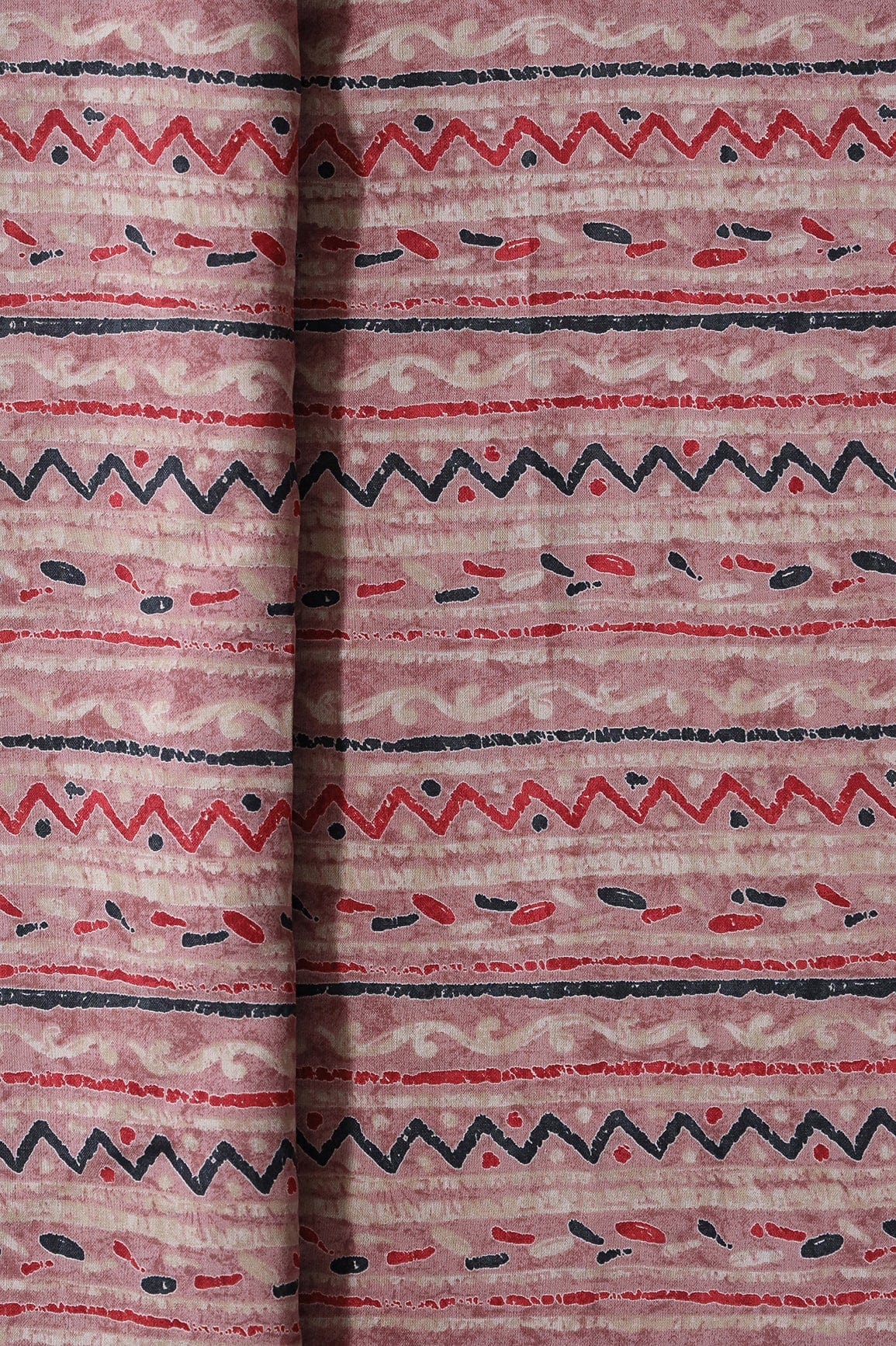 AIzaSyBcstauz-XMPRhEY21AUzeo032pxrXB5Ug - Dusty Pink And Light Beige Stripes Print On Viscose Chanderi Silk Fabric