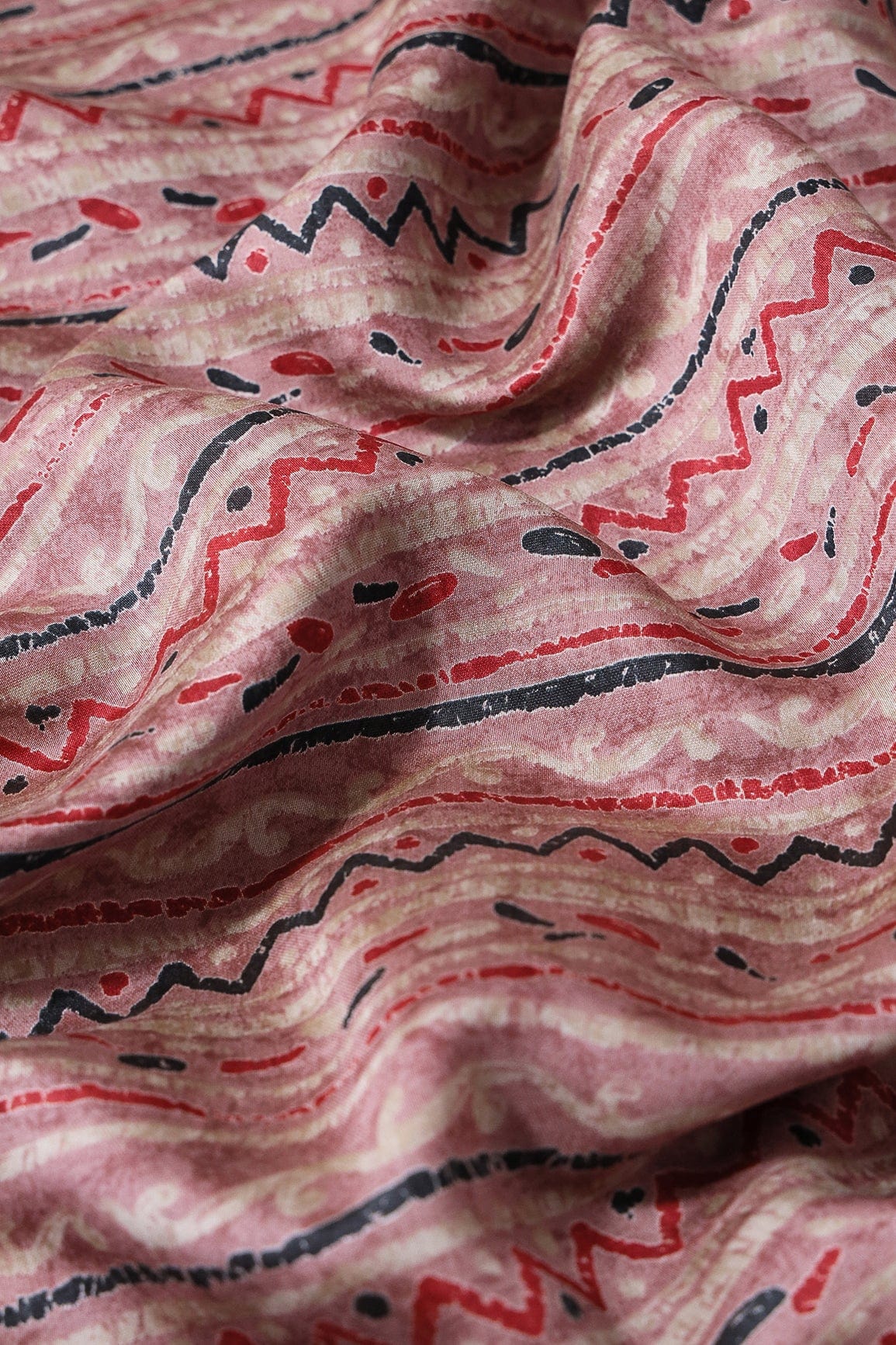 AIzaSyBcstauz-XMPRhEY21AUzeo032pxrXB5Ug - Dusty Pink And Light Beige Stripes Print On Viscose Chanderi Silk Fabric