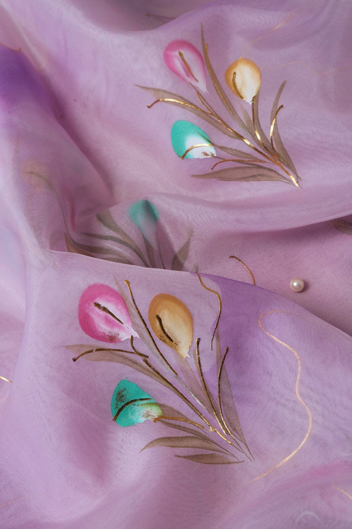 AIzaSyBcstauz-XMPRhEY21AUzeo032pxrXB5Ug - Beautiful Floral Hand Painted With Foil Work On Lavender Organza Fabric