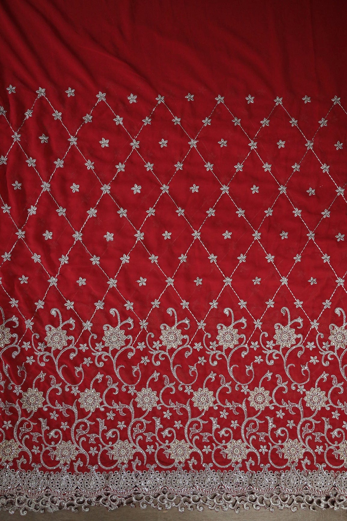 AIzaSyBcstauz-XMPRhEY21AUzeo032pxrXB5Ug - Big Width''56'' Gold And Silver Zari Floral Embroidery Work On Red Georgette Fabric With Border