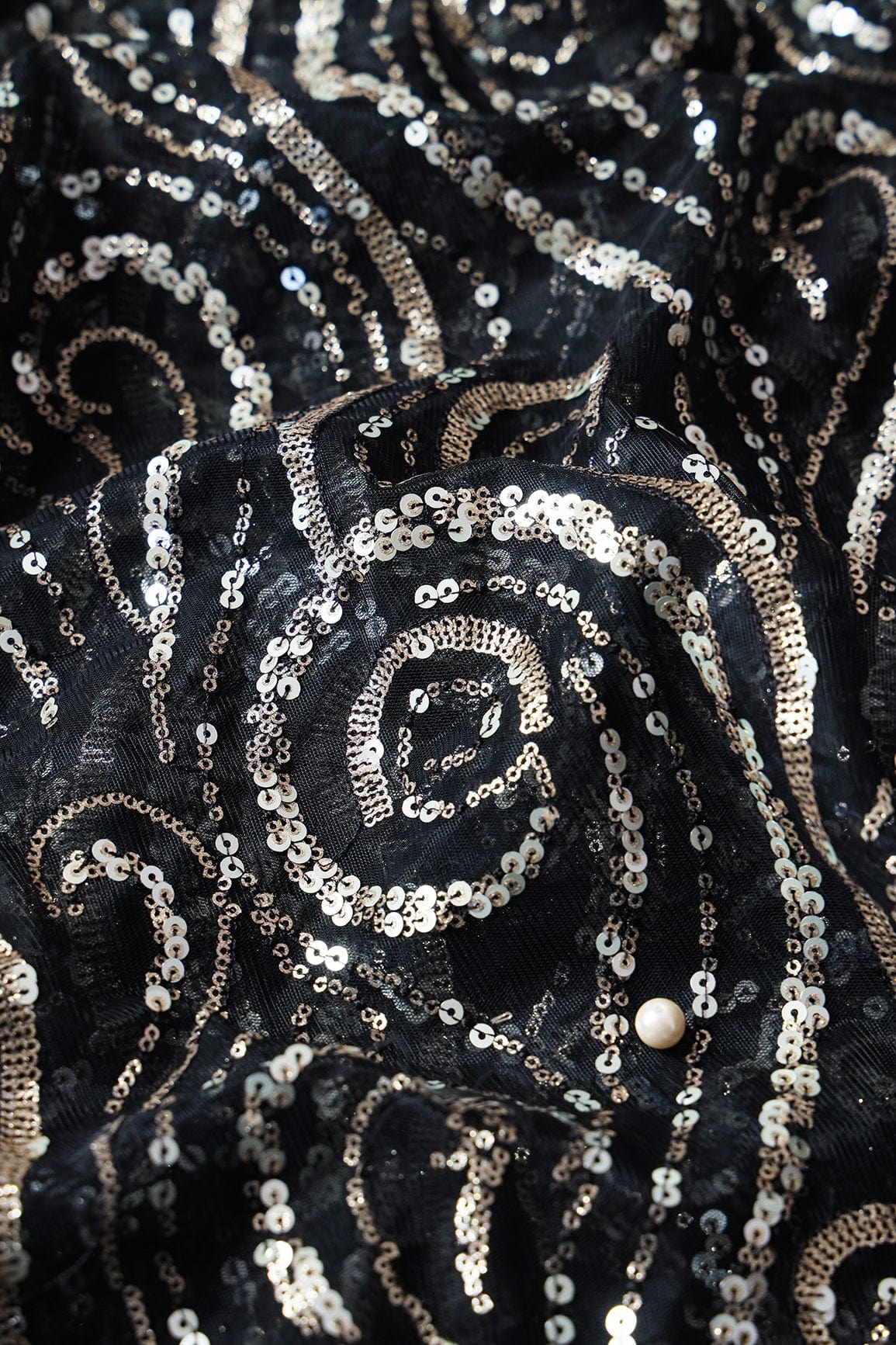 AIzaSyBcstauz-XMPRhEY21AUzeo032pxrXB5Ug - Gorgeous Multi Sequins Geometric Embroidery On Black Soft Net Fabric