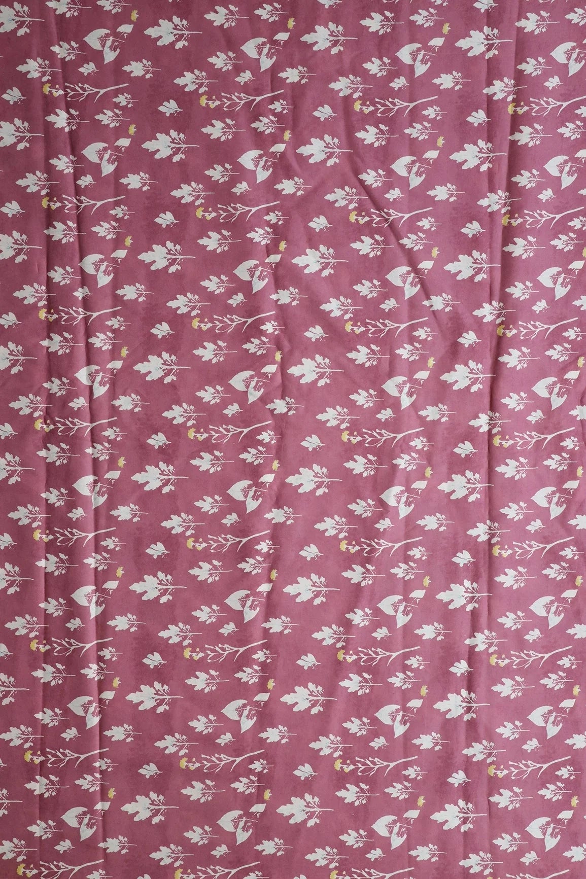 AIzaSyBcstauz-XMPRhEY21AUzeo032pxrXB5Ug - Floral Motif Digital Print Design On Dusty Rose Pink Linen Satin Fabric