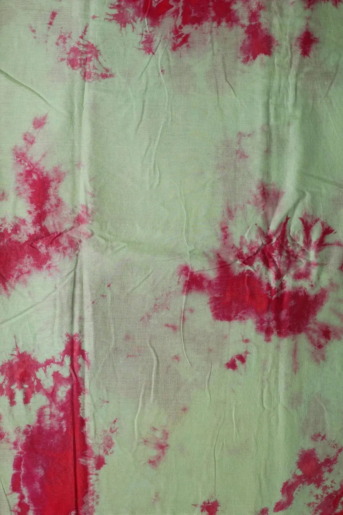 AIzaSyBcstauz-XMPRhEY21AUzeo032pxrXB5Ug - Fuchsia And Olive Tie & Dye Shibori Print On Pure Mul Cotton Fabric