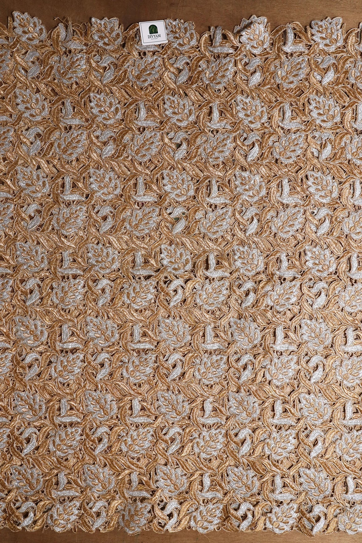 AIzaSyBcstauz-XMPRhEY21AUzeo032pxrXB5Ug - Gold And Silver Zari Floral Embroidery Cut Work Fabric