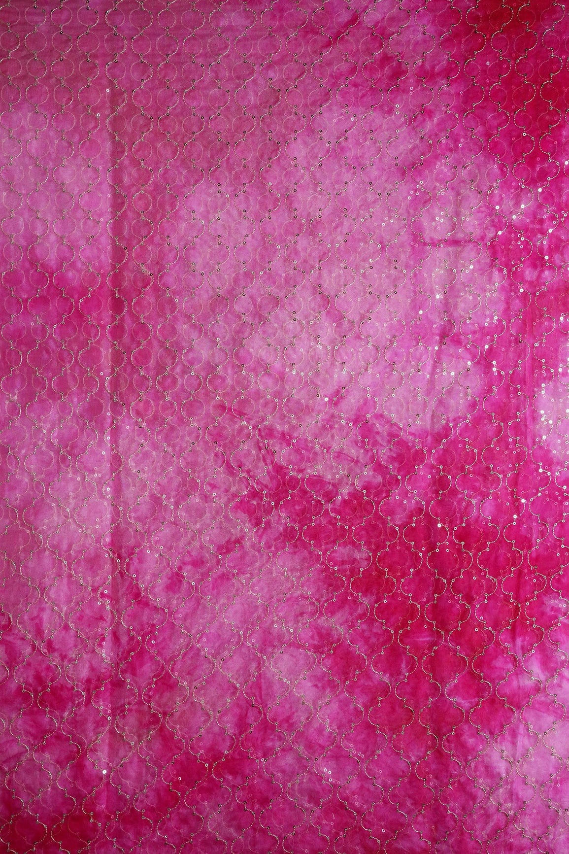 AIzaSyBcstauz-XMPRhEY21AUzeo032pxrXB5Ug - Gold Sequins With Gold Zari Ogee Embroidery Work On Tie & Dye Fuchsia Organza Fabric