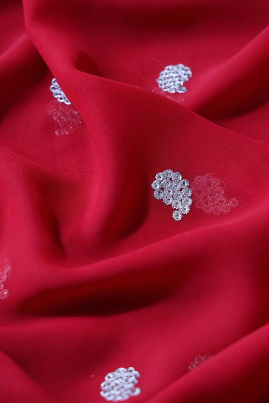 AIzaSyBcstauz-XMPRhEY21AUzeo032pxrXB5Ug - Gold Sequins With Gold Zari Paisley Embroidery On Red Georgette Fabric