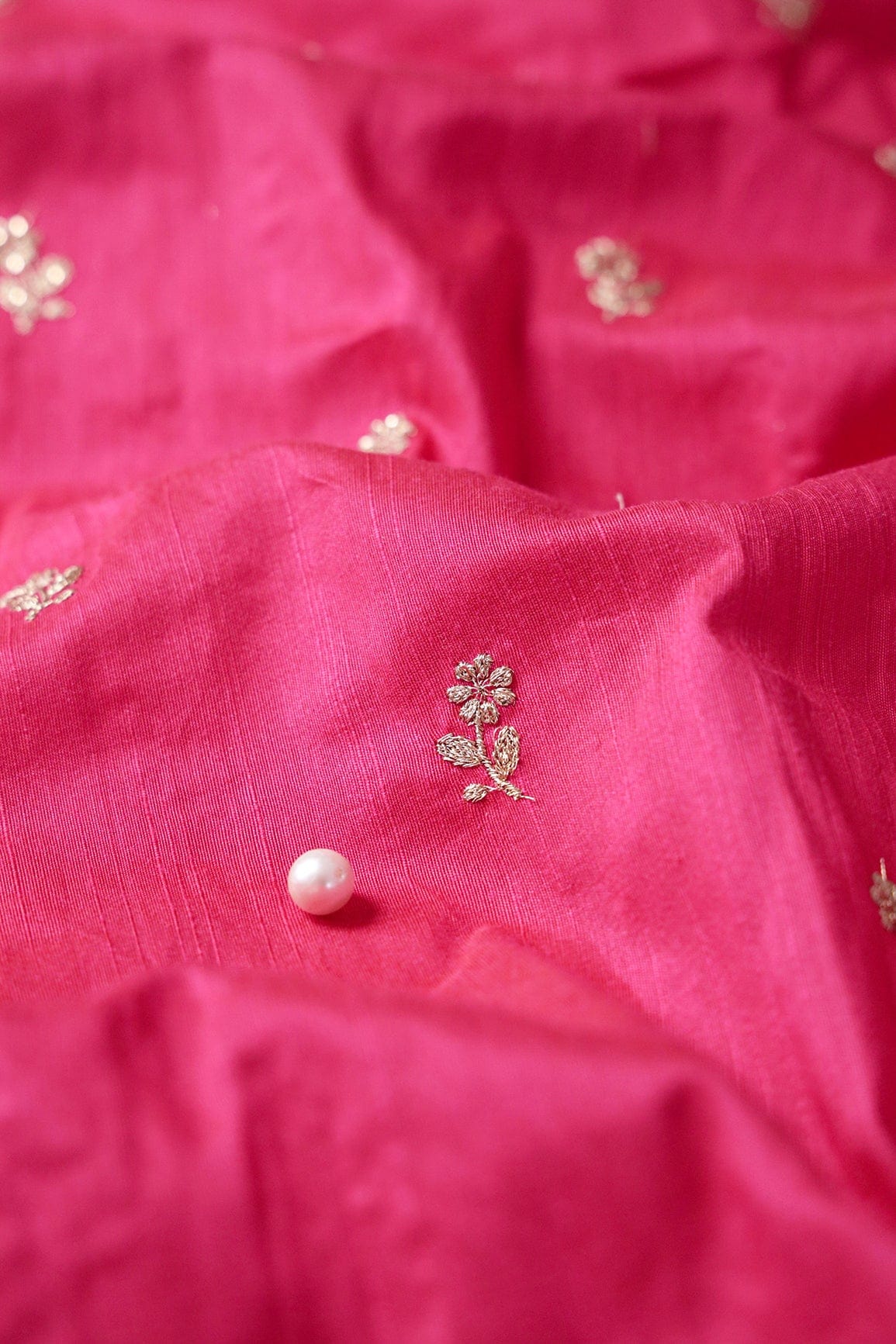 AIzaSyBcstauz-XMPRhEY21AUzeo032pxrXB5Ug - Gold Sequins With Gold Zari Small Floral Motif Embroidery Work On Fuchsia Raw Silk Fabric