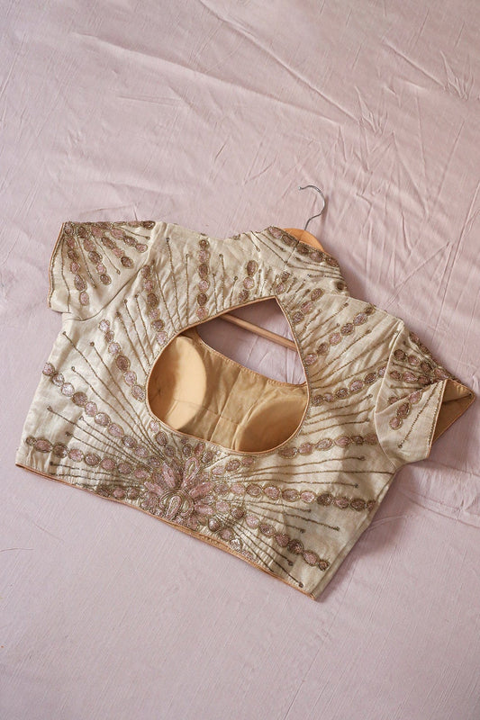 AIzaSyBcstauz-XMPRhEY21AUzeo032pxrXB5Ug - Gold Toned Hand Work Embroidery Pure Cotton Zari Stitched Blouse
