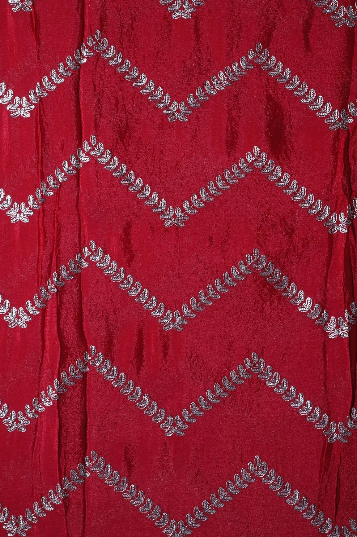 AIzaSyBcstauz-XMPRhEY21AUzeo032pxrXB5Ug - Gold Zari With Gold Sequins Chevron Embroidery Work On Red Chinnon Chiffon Fabric