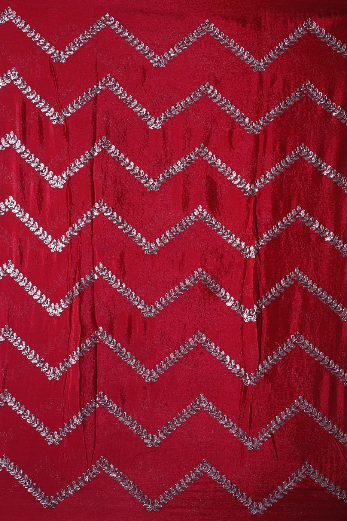 AIzaSyBcstauz-XMPRhEY21AUzeo032pxrXB5Ug - Gold Zari With Gold Sequins Chevron Embroidery Work On Red Chinnon Chiffon Fabric