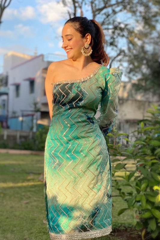 AIzaSyBcstauz-XMPRhEY21AUzeo032pxrXB5Ug - Gold Zari With Gold Sequins Chevron Embroidery Work On Tie & Dye Turquoise And Light Blue Organza Fabric