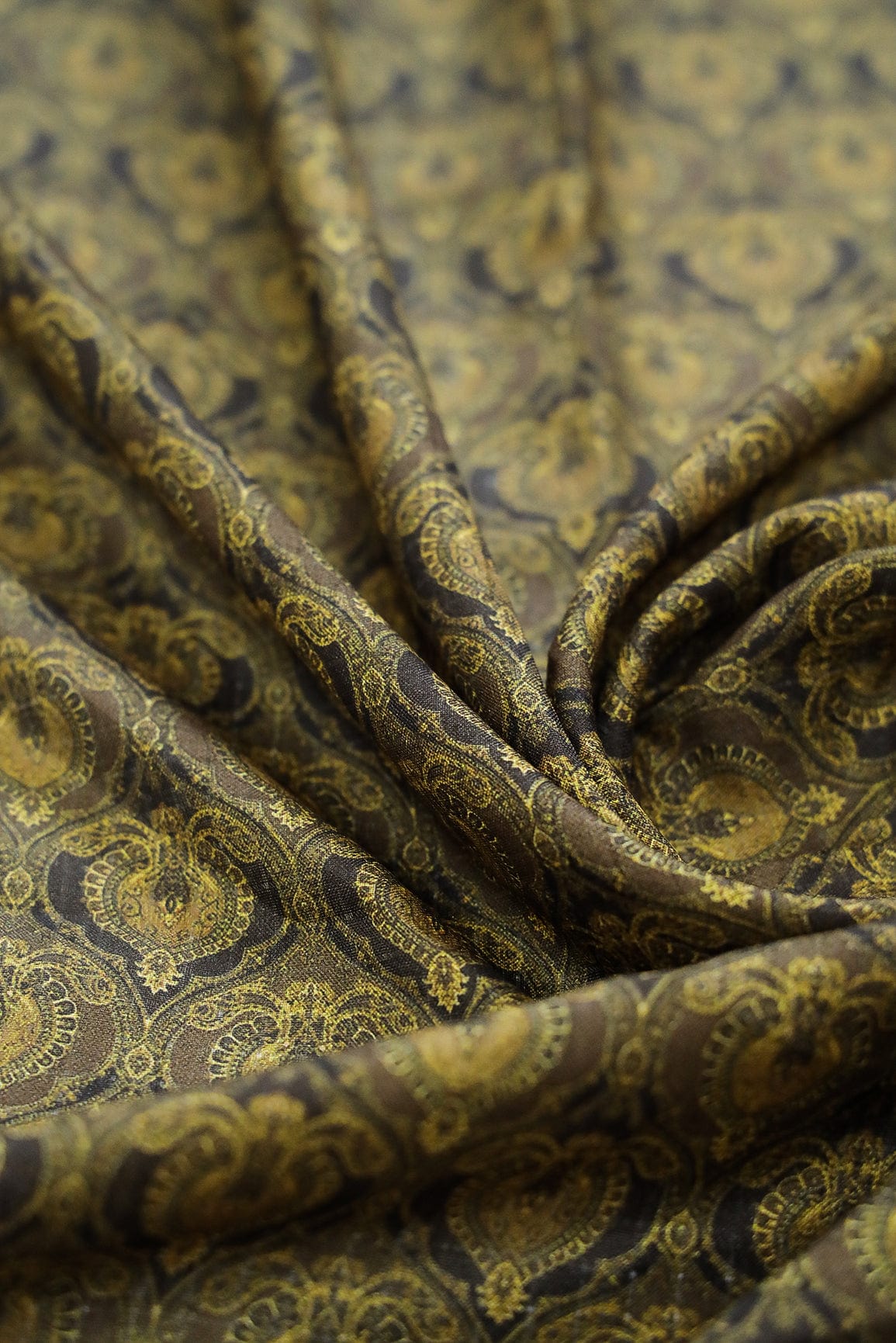 AIzaSyBcstauz-XMPRhEY21AUzeo032pxrXB5Ug - Green Culture Digital Print on Silk Fabric