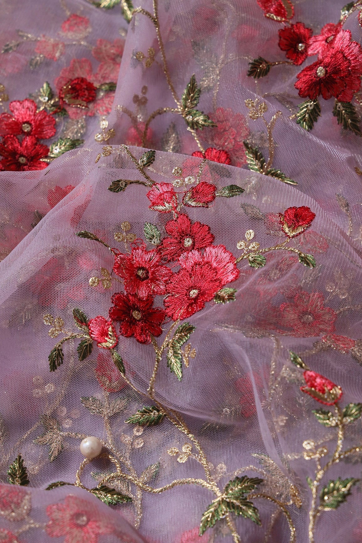 AIzaSyBcstauz-XMPRhEY21AUzeo032pxrXB5Ug - Grey And Red Saree set (2 Piece)