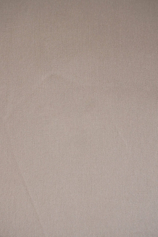 AIzaSyBcstauz-XMPRhEY21AUzeo032pxrXB5Ug - Grey Dyed Georgette Satin Fabric