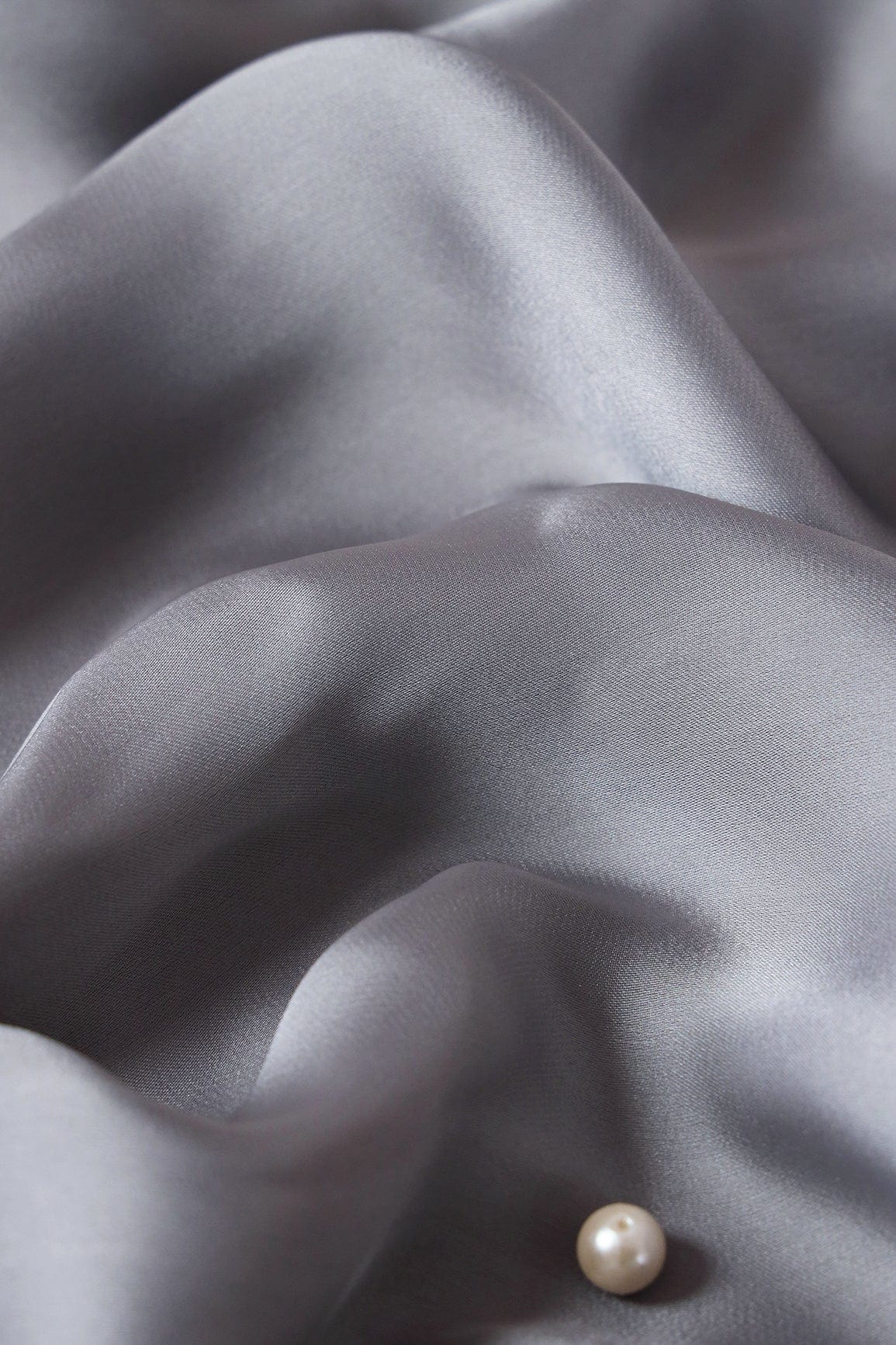 AIzaSyBcstauz-XMPRhEY21AUzeo032pxrXB5Ug - Grey Dyed Georgette Satin Fabric